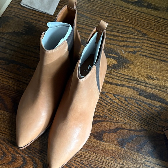 Marc Fisher Camel Ankle Booties - Picture 1 of 5